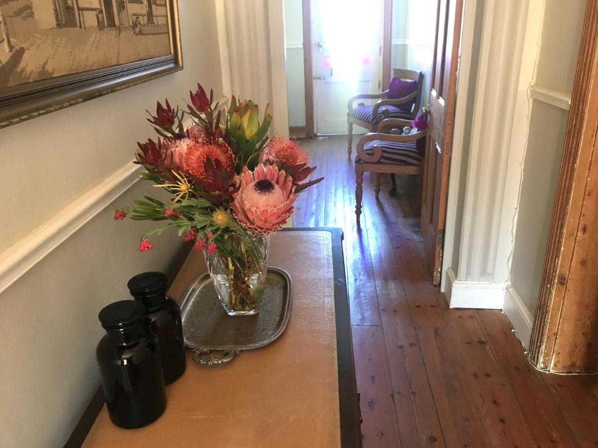 John Montagu Accommodation Luaran gambar