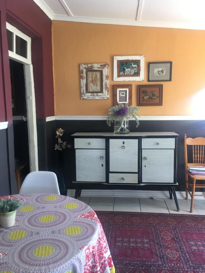 John Montagu Accommodation Luaran gambar