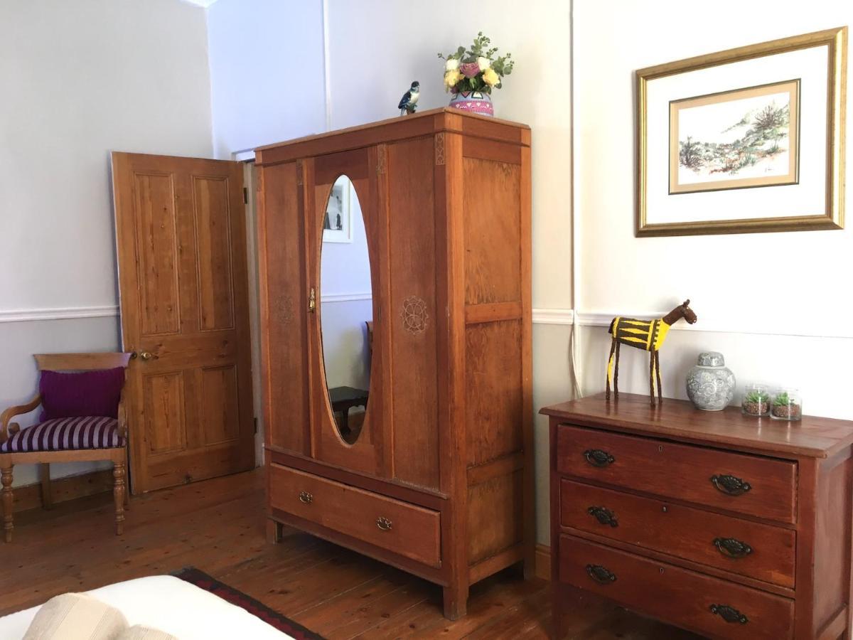 John Montagu Accommodation Luaran gambar