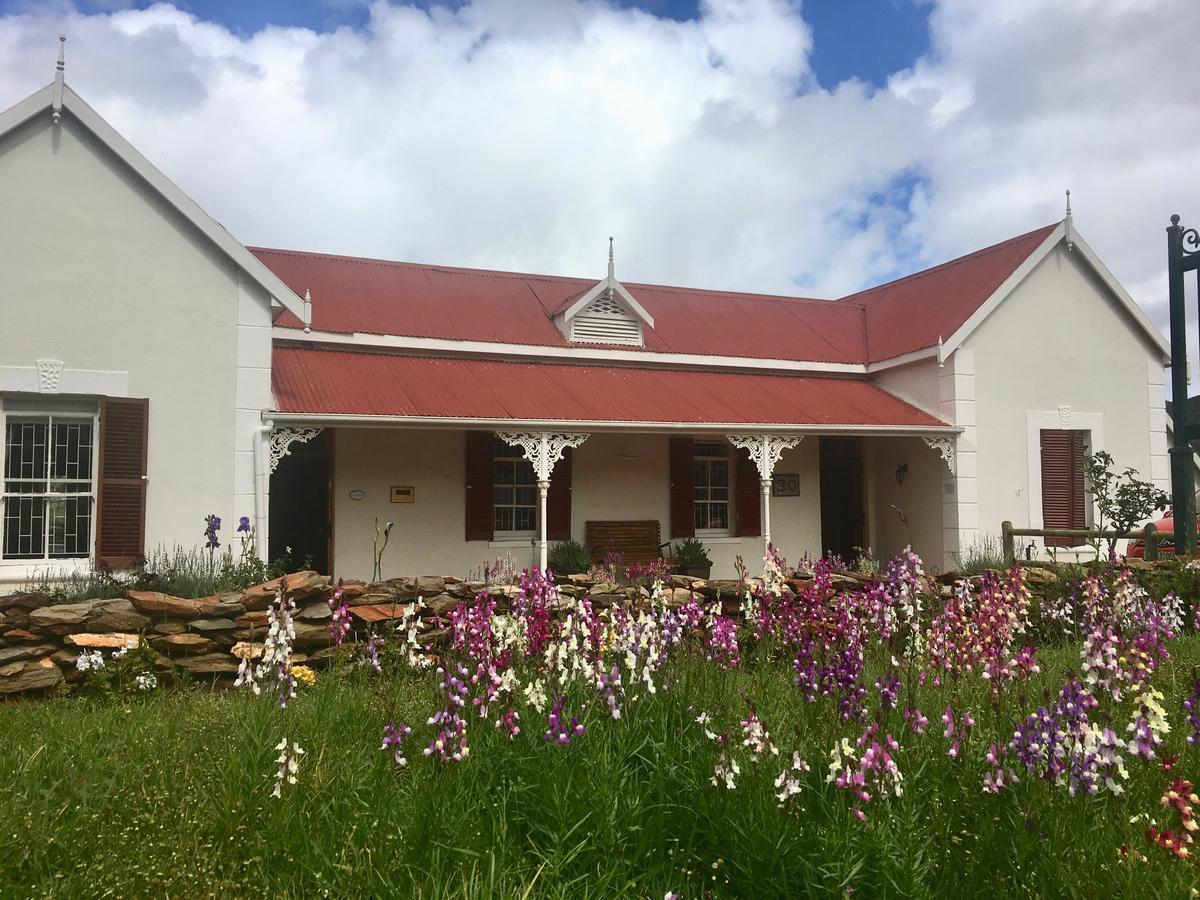 John Montagu Accommodation Luaran gambar